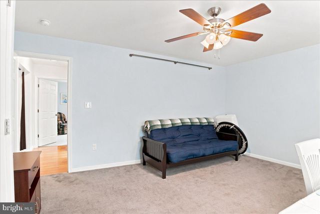 1309 REDLAND RD, Cross Junction, VA 22625