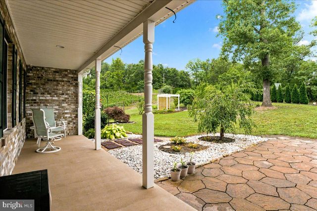 1309 REDLAND RD, Cross Junction, VA 22625