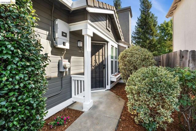 6979 Romanzo WAY, Elk Grove, CA 95758