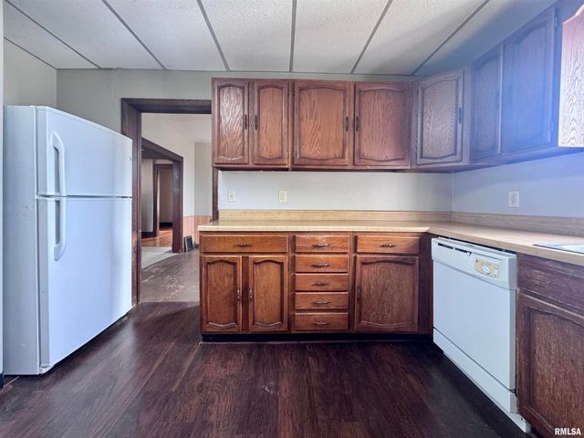 916 7TH Street, Fulton, IL 61252