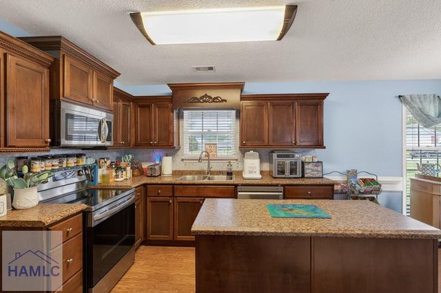 426 Mancey Garrason Loop NE, Ludowici, GA 31316