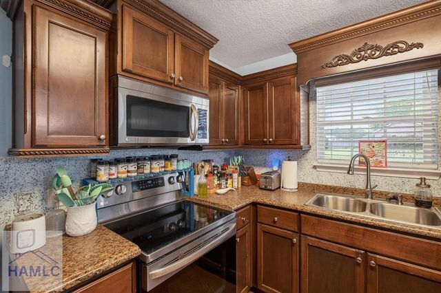 426 Mancey Garrason Loop NE, Ludowici, GA 31316