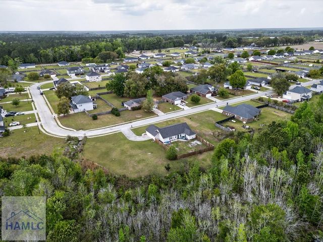 426 Mancey Garrason Loop NE, Ludowici, GA 31316