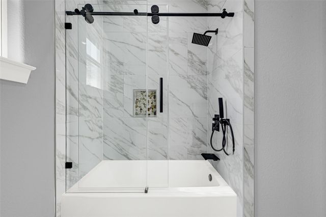 515 Fairfax Lane, Conroe, TX 77303