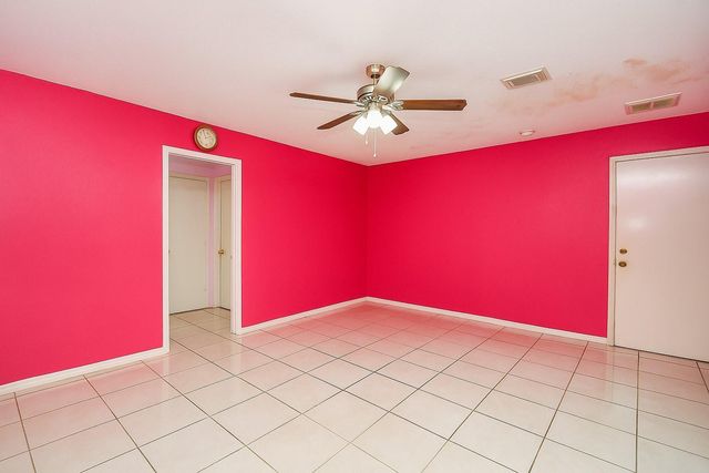 7926 Westington Lane, Houston, TX 77040