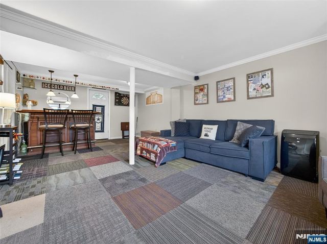 22 Wildwood Terrace, Ringwood, NJ 07456