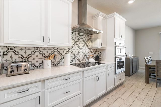 2710 FORESTDALE STREET, St Cloud, FL 34771