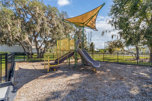 2710 FORESTDALE STREET, St Cloud, FL 34771