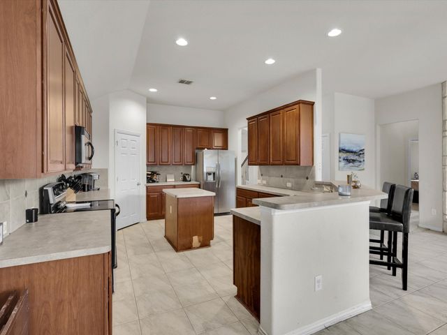 604 Abbott Avenue, Desoto, TX 75115