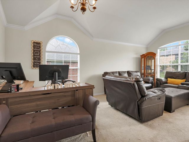 604 Abbott Avenue, Desoto, TX 75115