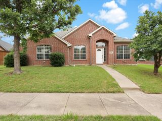 604 Abbott Avenue, Desoto, TX 75115