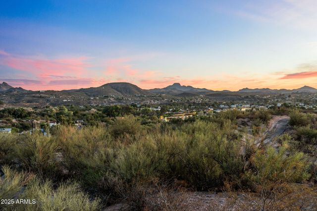 590 Constellation Road, Wickenburg, AZ 85390