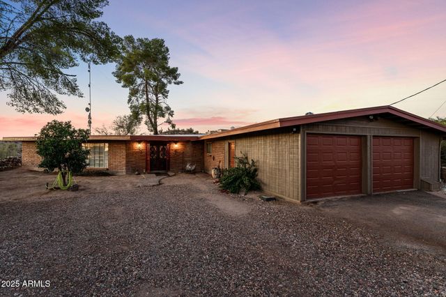 590 Constellation Road, Wickenburg, AZ 85390