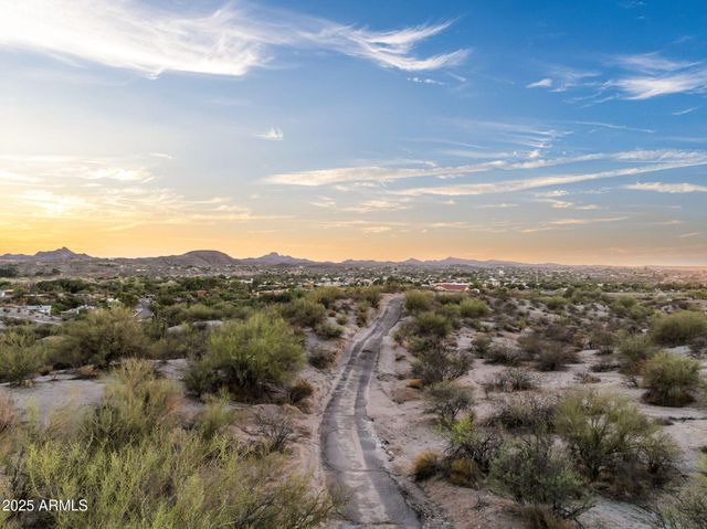 590 Constellation Road, Wickenburg, AZ 85390