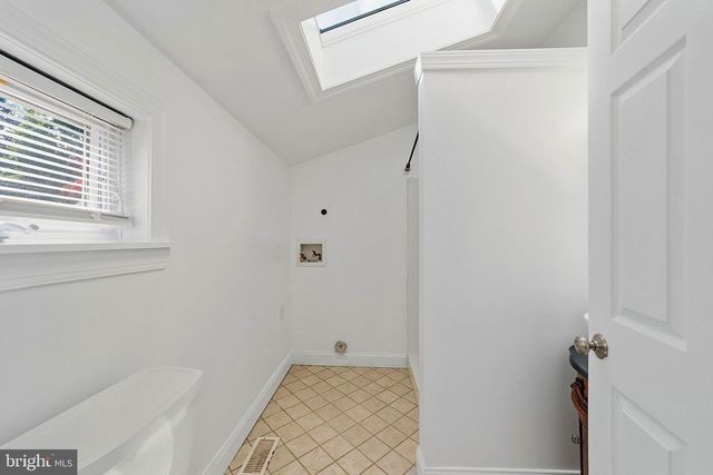 14 VAN DUYN DR, Ewing, NJ 08618