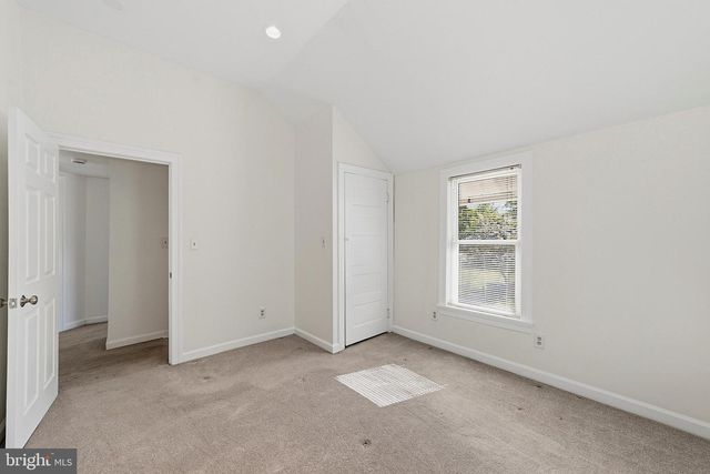 14 VAN DUYN DR, Ewing, NJ 08618