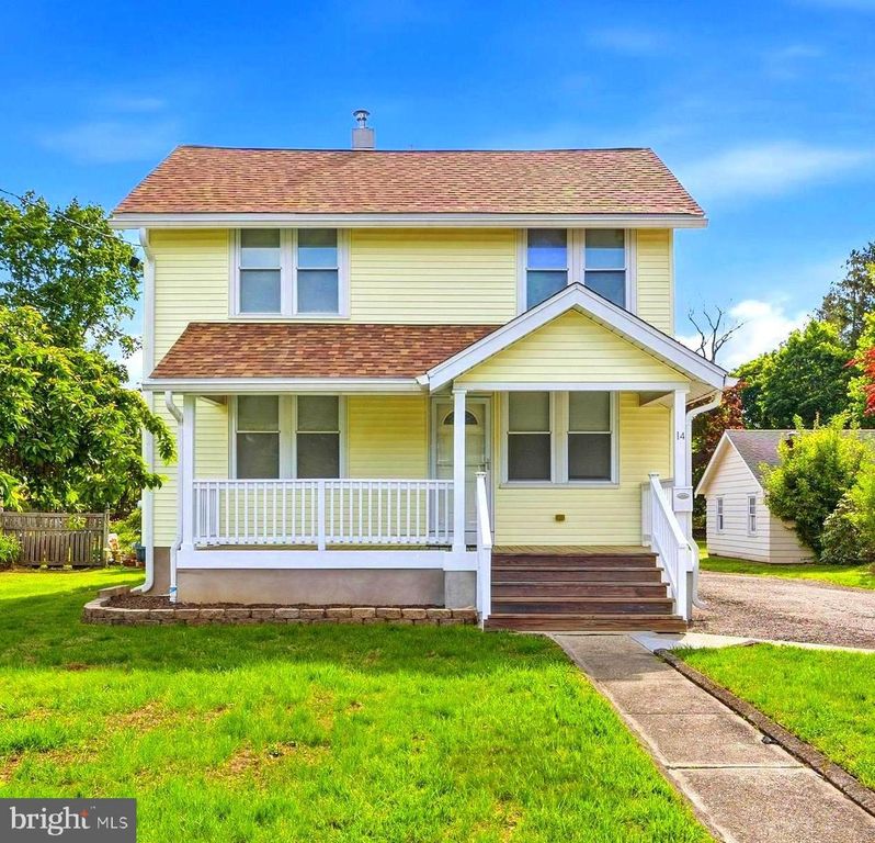 14 VAN DUYN DR, Ewing, NJ 08618