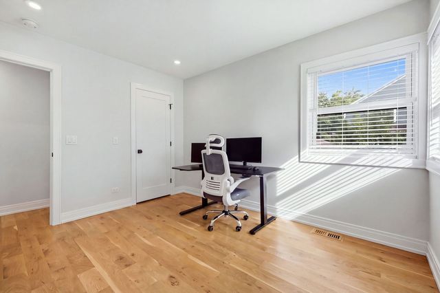 535 The Lane, Hinsdale, IL 60521