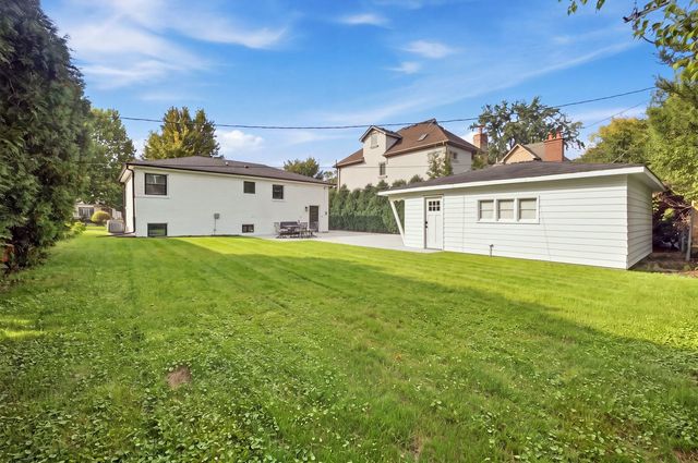 535 The Lane, Hinsdale, IL 60521