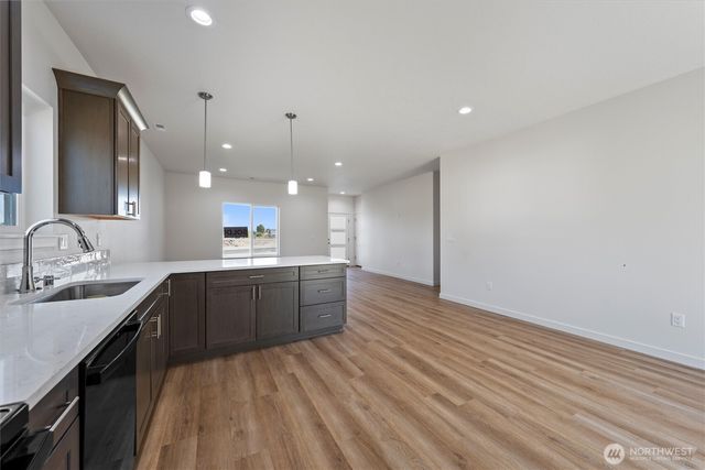515 S Dorsing Street, Moses Lake, WA 98837