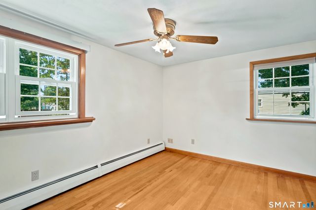 37 Roosevelt Avenue, West Haven, CT 06516