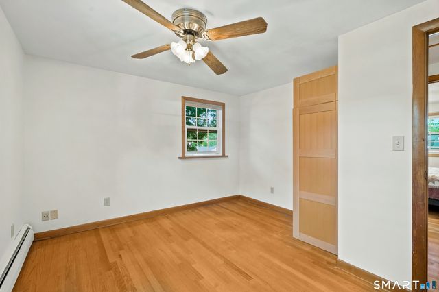 37 Roosevelt Avenue, West Haven, CT 06516