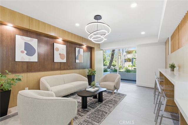12078 Guerin Street 206, Studio City, CA 91604
