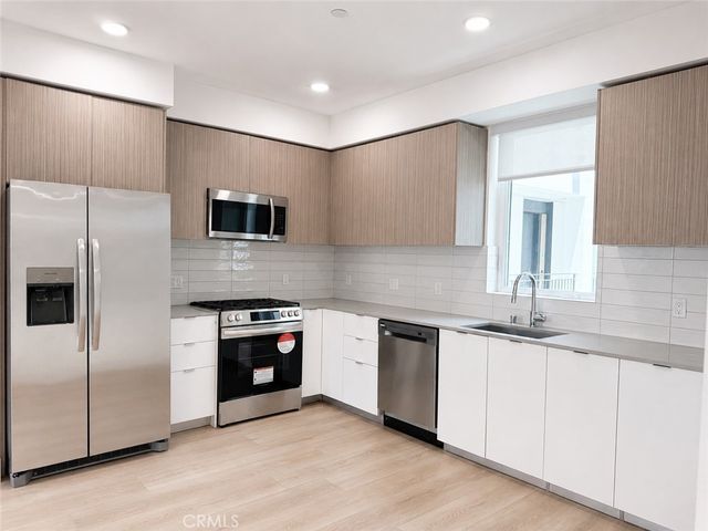12078 Guerin Street 206, Studio City, CA 91604