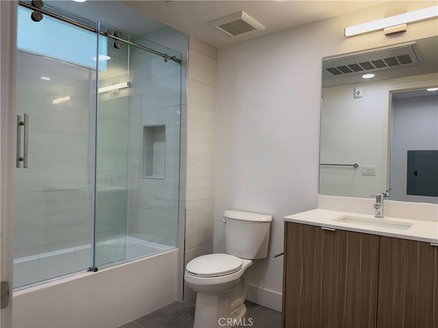 12078 Guerin Street 206, Studio City, CA 91604
