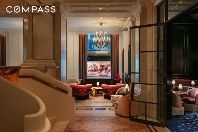 2 E 55th Street 918W17, New York City, NY 10022