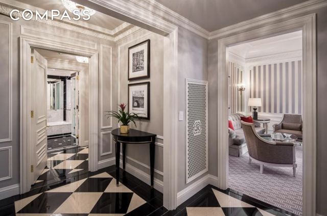 2 E 55th Street 918W17, New York City, NY 10022