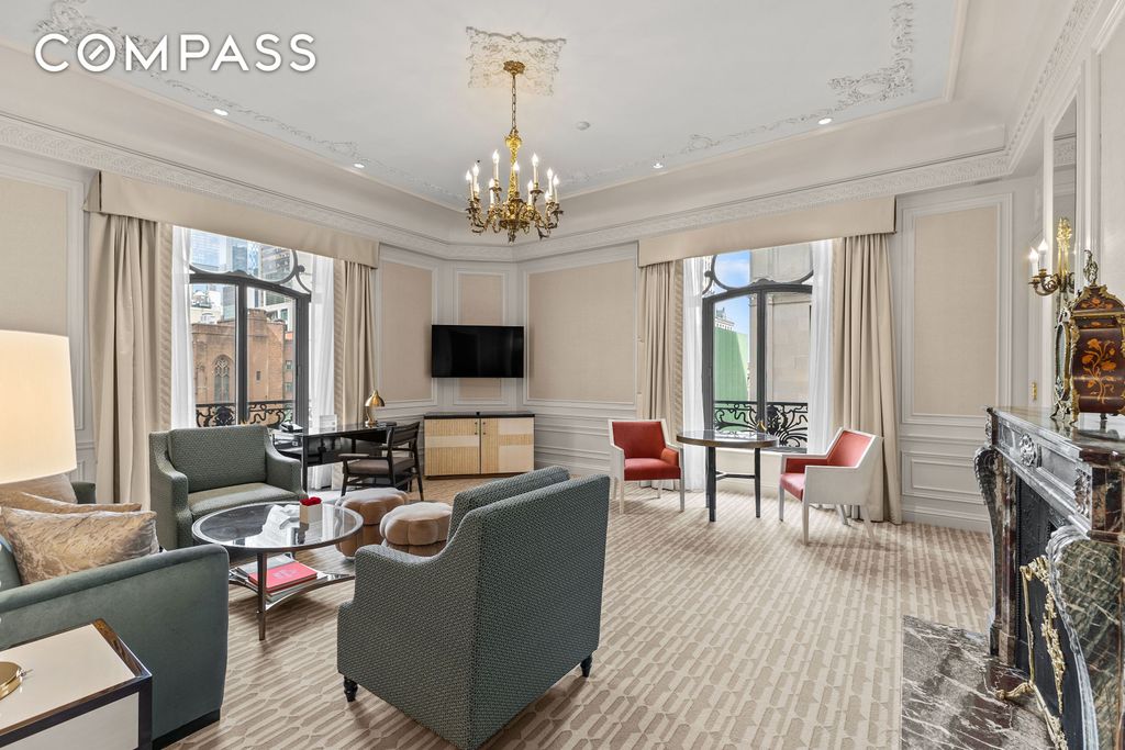 2 E 55th Street 918W17, New York City, NY 10022
