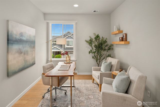 2119 NW Lynx Loop, Issaquah, WA 98027