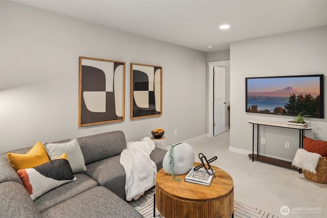 2119 NW Lynx Loop, Issaquah, WA 98027
