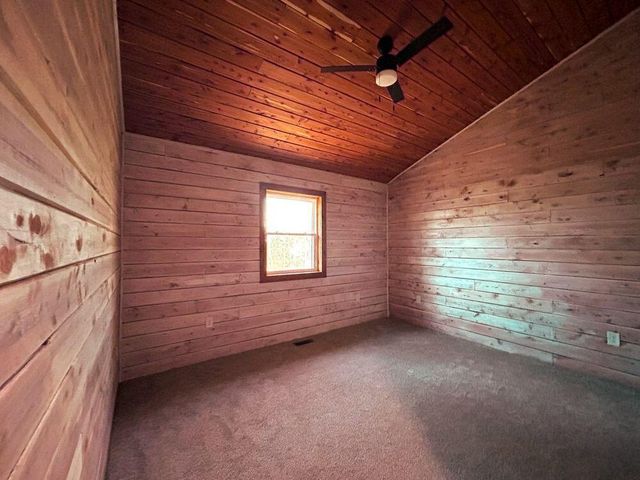 7105 County Road 8200, West Plains, MO 65775