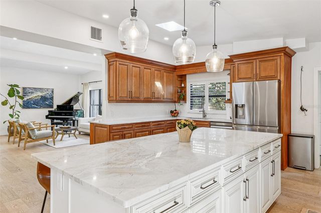 1016 HOWELL BRANCH ROAD, Winter Park, FL 32789