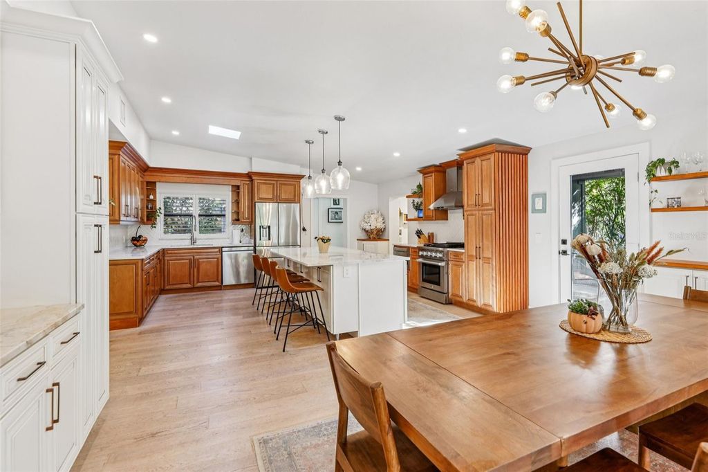 Image 16 of property listing at 1016 HOWELL BRANCH ROAD, Winter Park, FL 32789