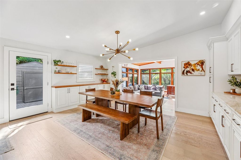 Image 18 of property listing at 1016 HOWELL BRANCH ROAD, Winter Park, FL 32789