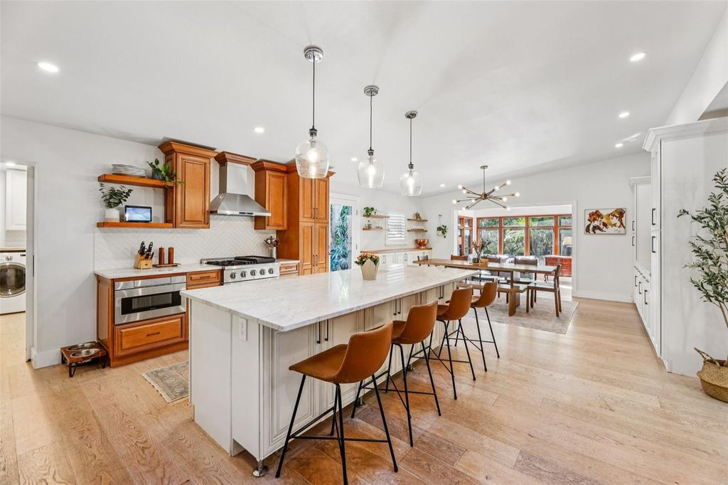 Image 19 of property listing at 1016 HOWELL BRANCH ROAD, Winter Park, FL 32789