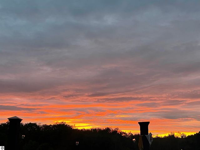 6536 Indian Hill Road, Honor, MI 49640