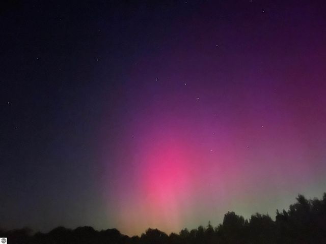 6536 Indian Hill Road, Honor, MI 49640