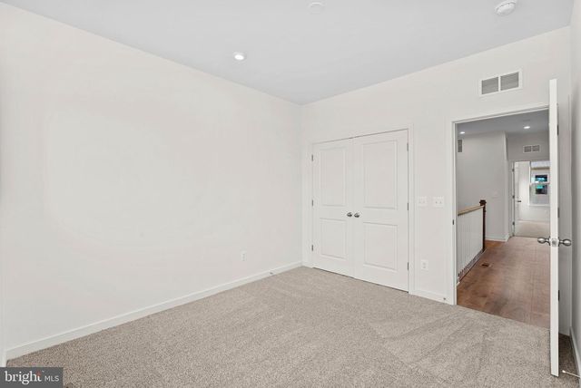 19712 MISTY MOSS SQ, Ashburn, VA 20147