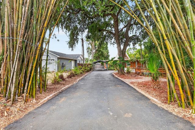 507 LAKESHORE DRIVE, Eustis, FL 32726