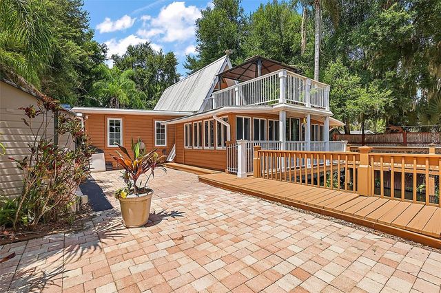507 LAKESHORE DRIVE, Eustis, FL 32726