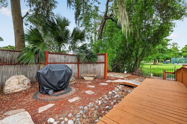 507 LAKESHORE DRIVE, Eustis, FL 32726