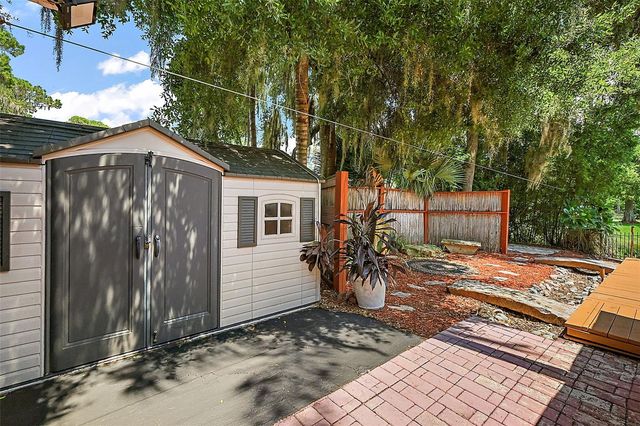 507 LAKESHORE DRIVE, Eustis, FL 32726