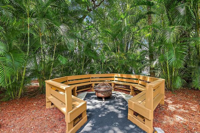 507 LAKESHORE DRIVE, Eustis, FL 32726