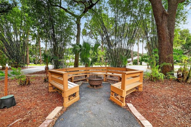 507 LAKESHORE DRIVE, Eustis, FL 32726