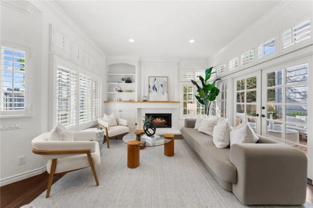 3600 5th, Corona Del Mar, CA 92625