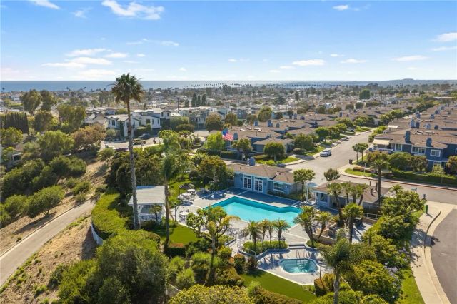 3600 5th, Corona Del Mar, CA 92625